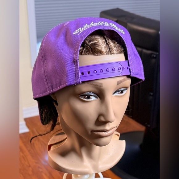 Gorgeous Raptors Cap!!! - Picture 3 of 7